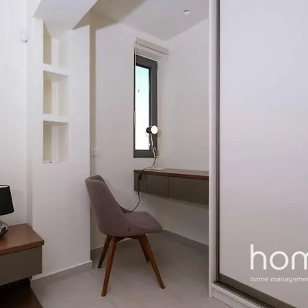 Breathtaking Luxury Homm In Glyfada Apartament